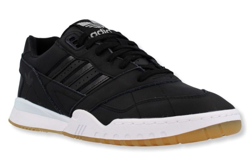 adidas a r trainer schwarz ee5404 1