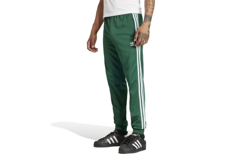 adidas adicolor classics sst original trackpant gruen ir9886 02