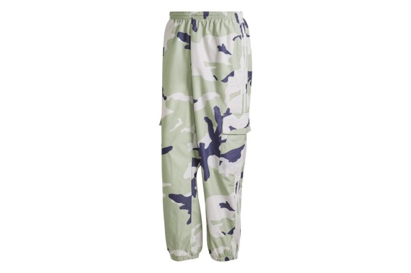 adidas graphics camo nylon pant camo hf4884 01