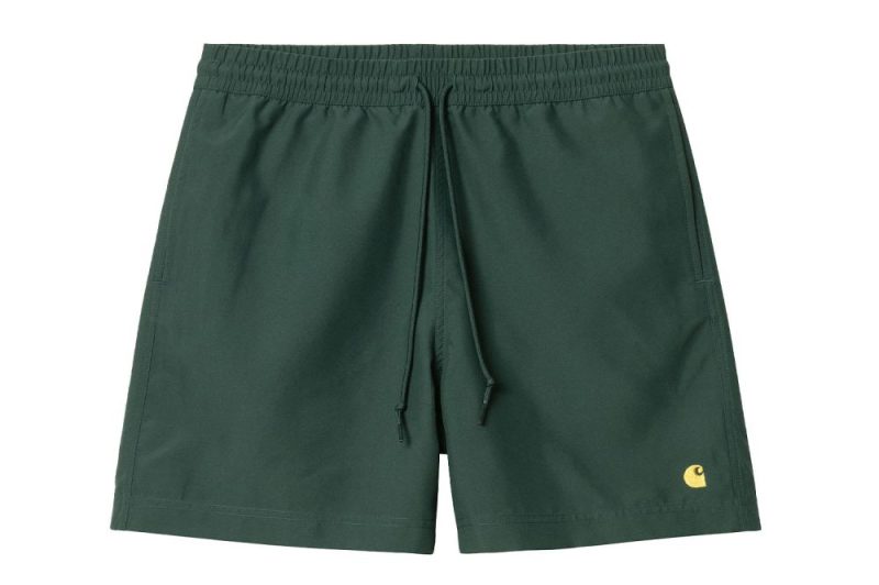 carhartt wip chase swim trunks gruen i026235 1nv xx 03 discoverygreen gold 01