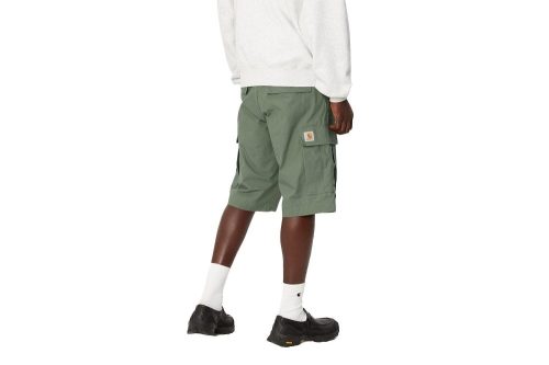 carhartt wip regular cargo short gruen i028246 1yf 02 05