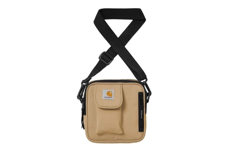 carhartt wip small essentials bag hellbraun i031470 07e xx 06 01