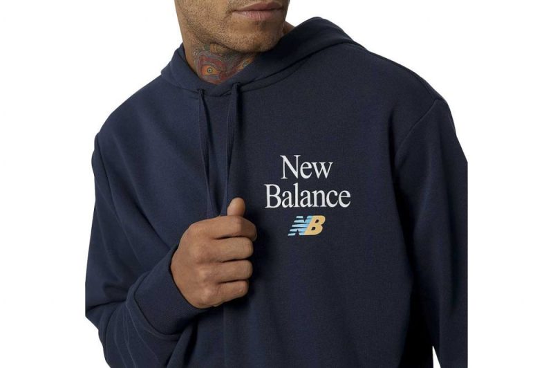 new balance essentials celebrate hoodie blau mt21513ecl 01