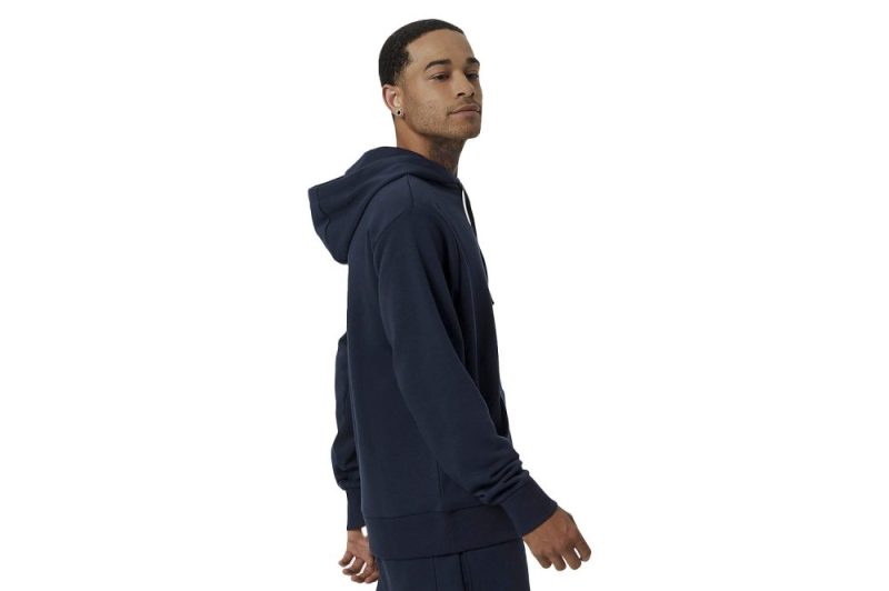 new balance essentials celebrate hoodie blau mt21513ecl 03