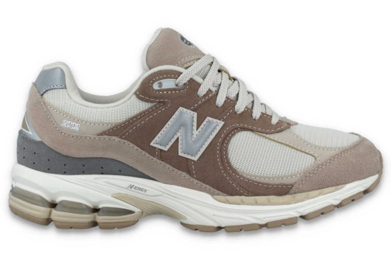 new balance m 2002 rsi beige m2002rsi 1