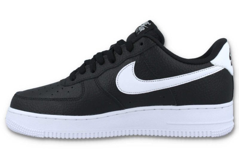 nike air force 1 07 schwarz ct2302 002 02