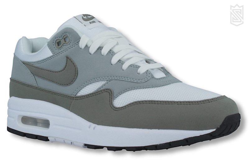 nike air max 1 wmns grau 319986 105 1