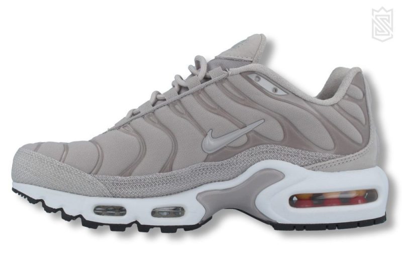 nike air max plus wmns prm 848891 200 2