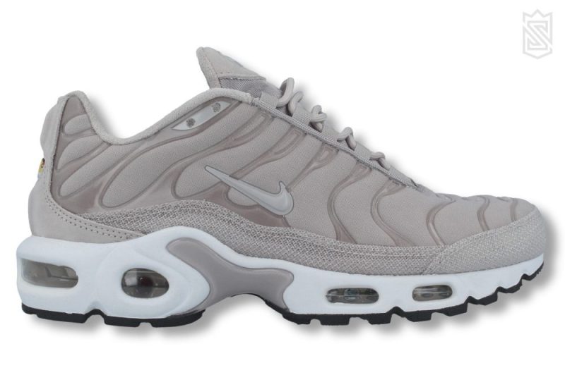 nike air max plus wmns prm 848891 200