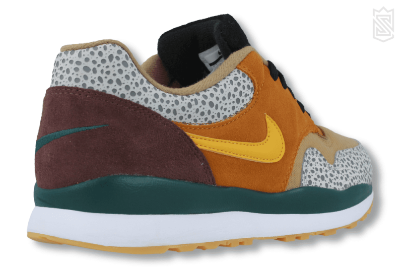 nike air safari se braun ao3298 800 3