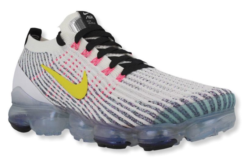 nike air vapormax flyknit 3 weiss pink geld aj6900 103 1