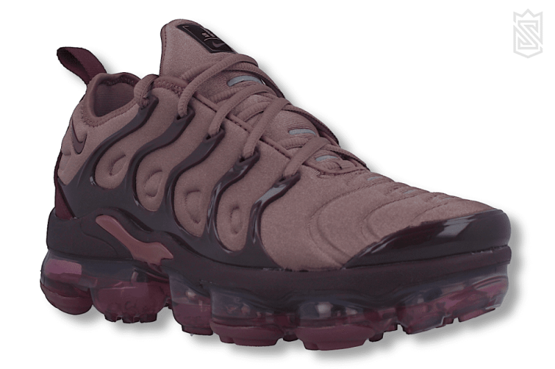 nike air vapormax plus bordeaux ao4550 200 1