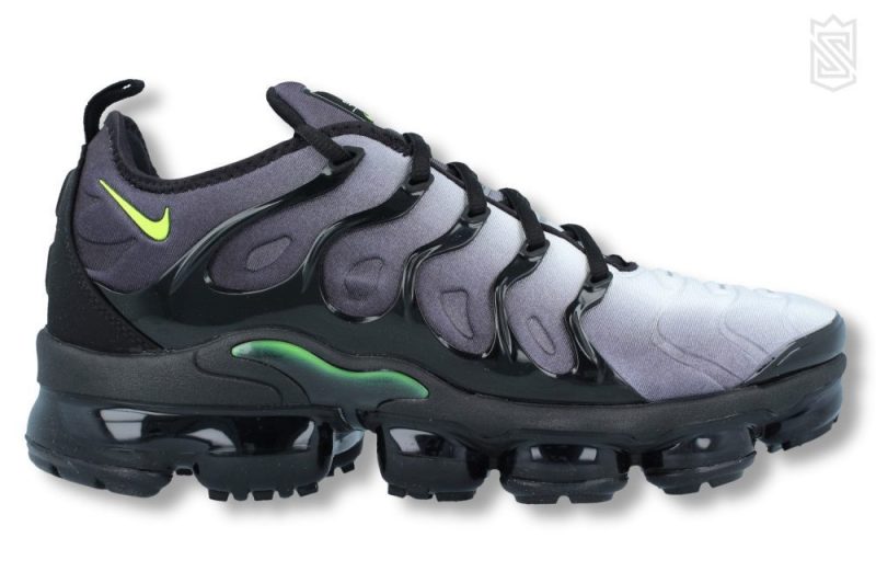 nike air vapormax plus schwarz 924453 009