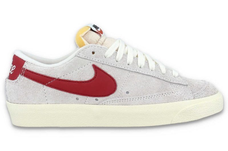 nike blazer low 77 vintage grau rot fq8060 100 1