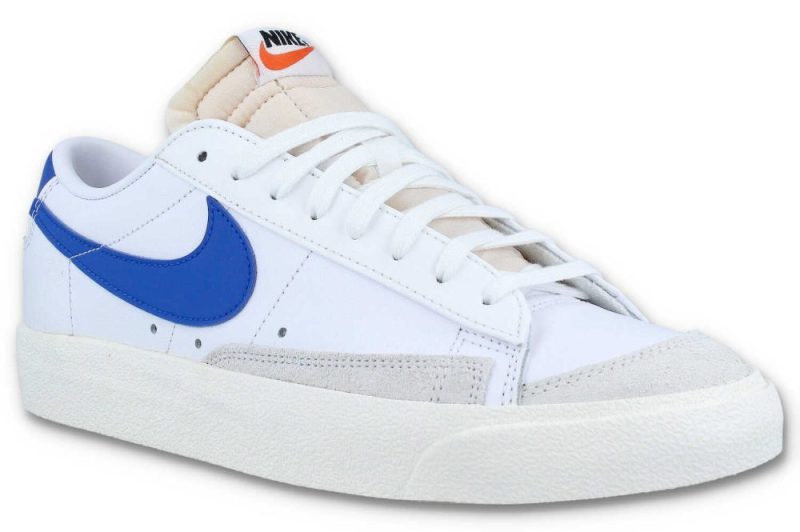 nike blazer low 77 vintage weiss blau da6364 103 01