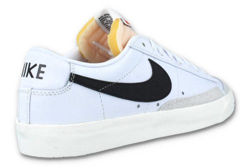 nike blazer low 77 vintage weiss schwarz da6364 101 04