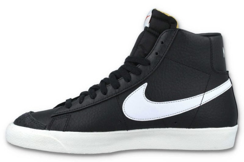 nike blazer mid 77 vintage schwarz bq6806 002 02