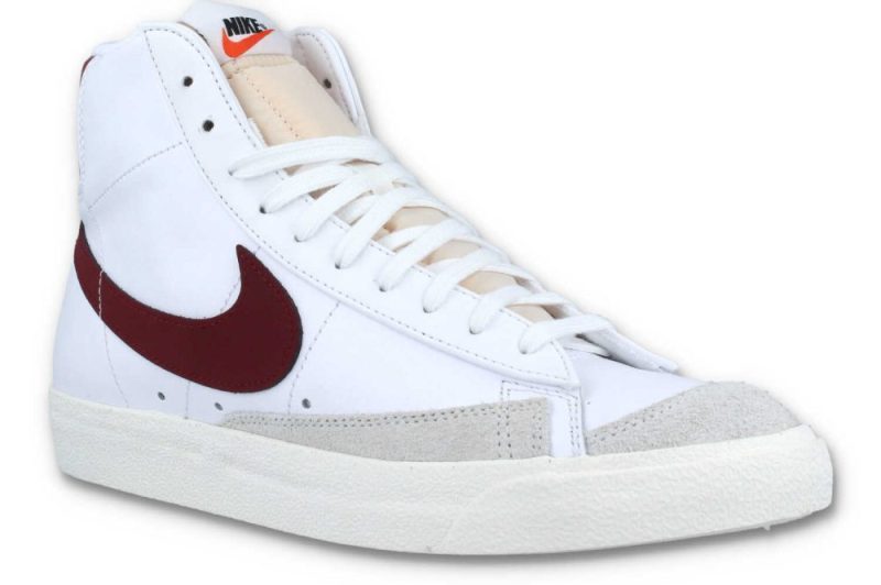 nike blazer mid 77 vintage weiss rot bq6806 111 1