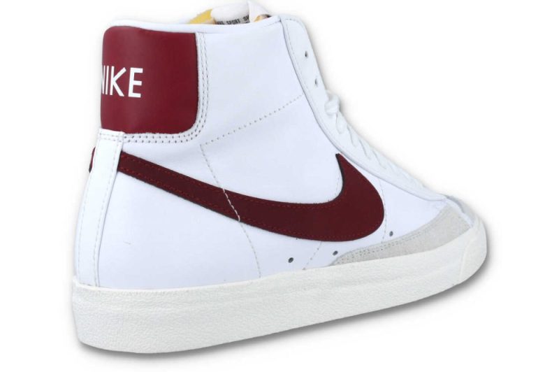 nike blazer mid 77 vintage weiss rot bq6806 111 3