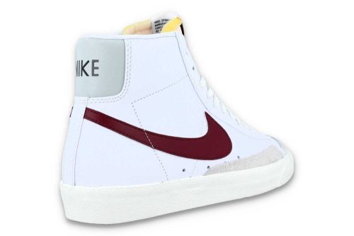 nike blazer mid 77 vintage weiss rot bq6806 120 04