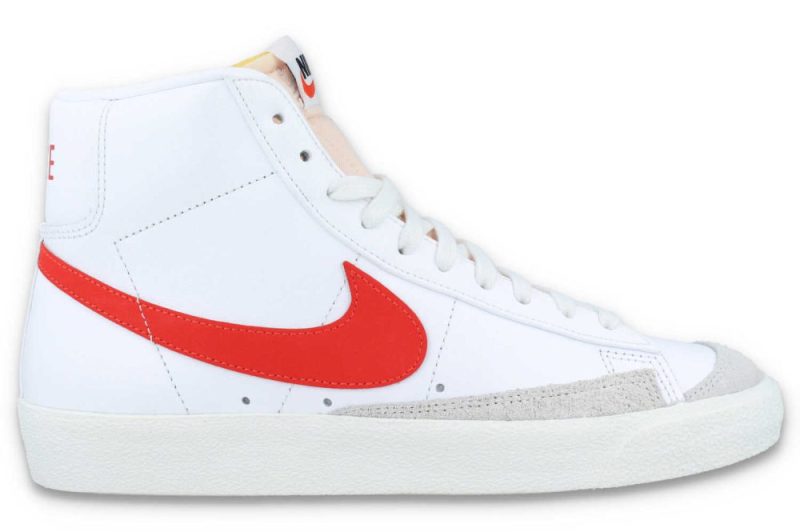 nike blazer mid 77 weiss rot cz1055 101 01