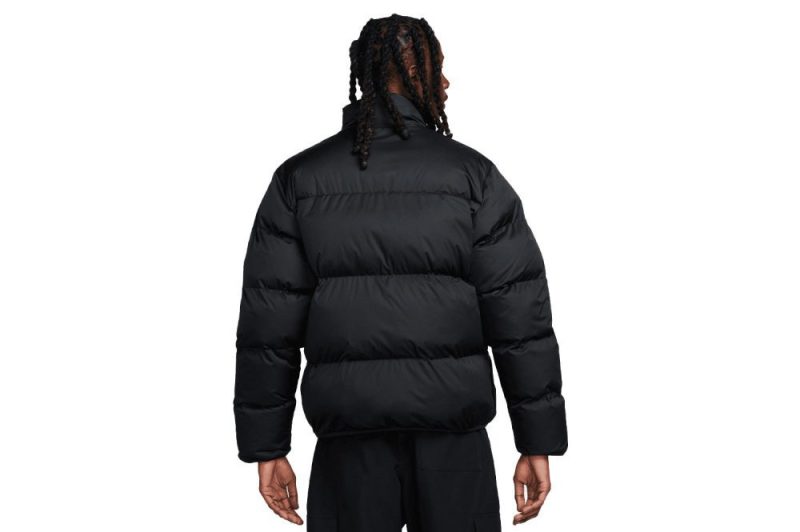 nike club puffer jacket schwarz fb7368 010 02