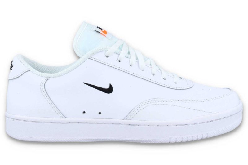 nike court vintage weiss cj1679 101 1