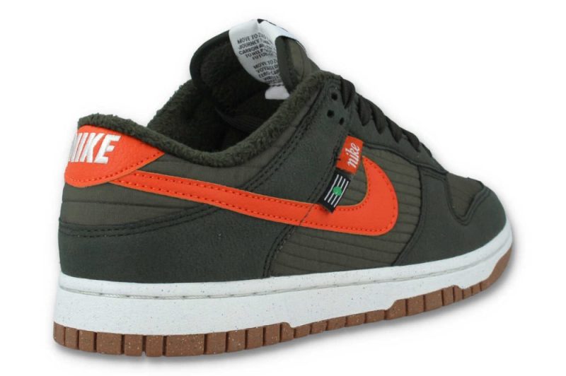 nike dunk low retro next nature gruen dd3358 300 02