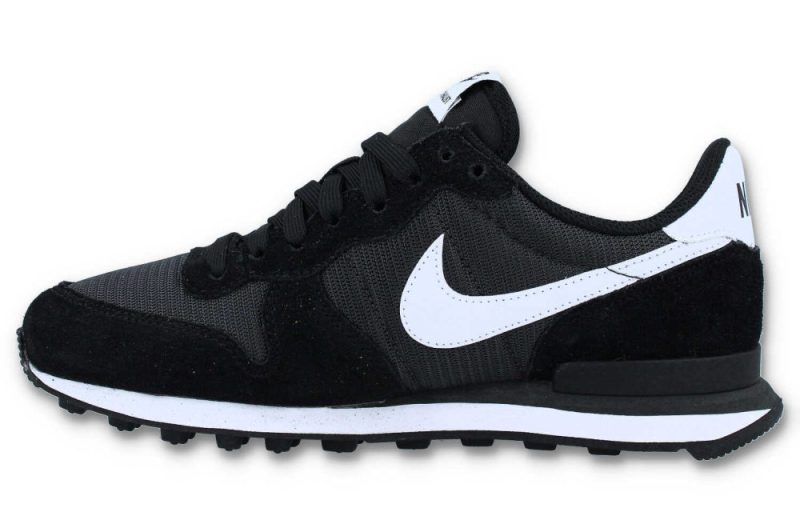 nike internationalist w schwarz dr7886 001 03