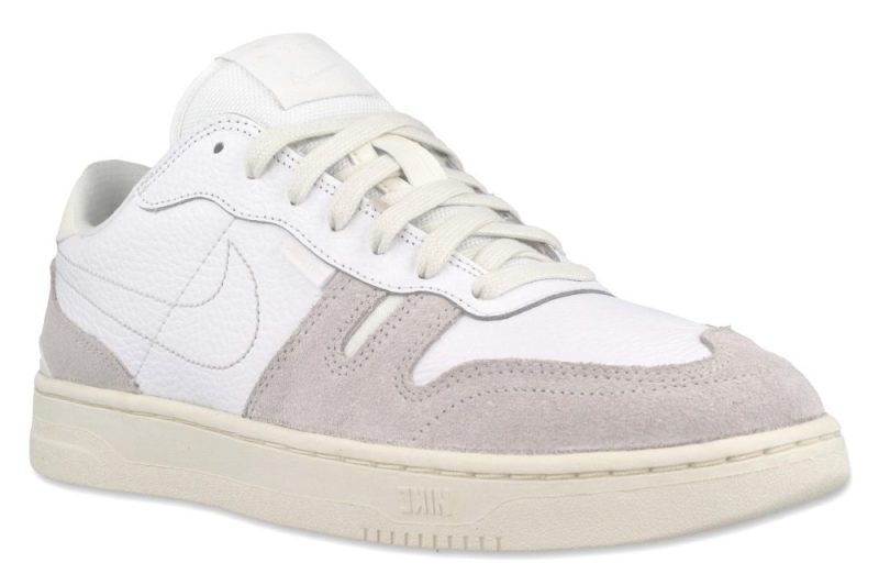 nike squash type weiss beige cw7587 100 1