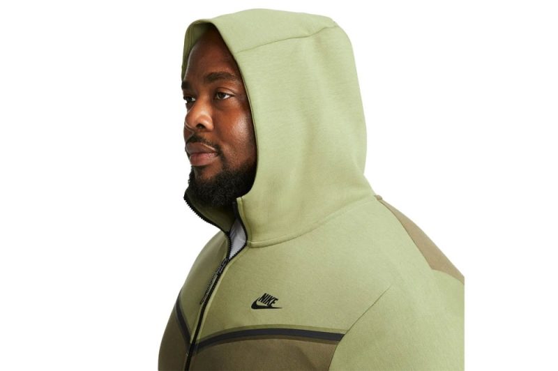 nike tech fleece jacke gruen cu4489 334 04