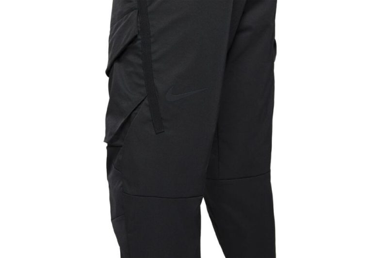 nike tech pack cargo pant schwarz dh2570 010 05