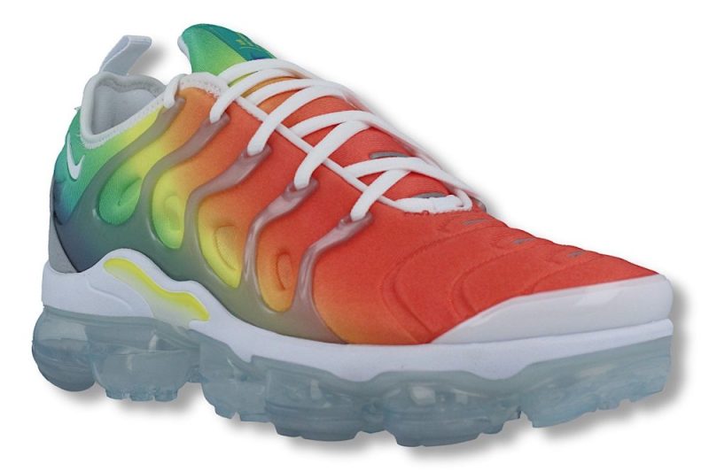 nike vapormax plus multicolour 924453 103 1