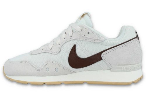 nike venture runner beige ck2948 007 3