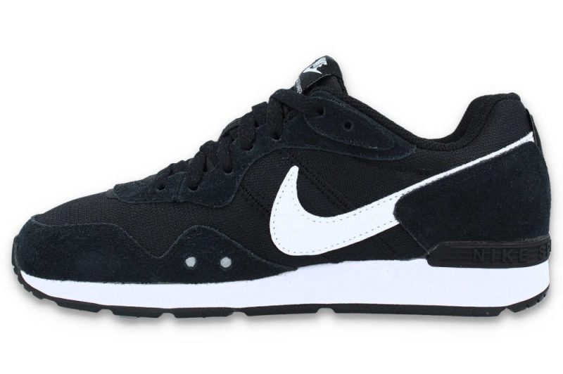 nike venture runner w schwarz ck2948 001 03