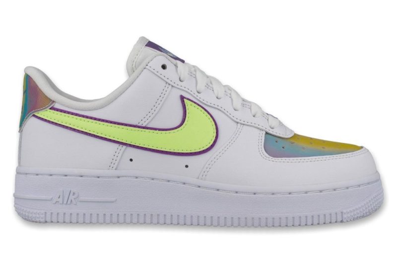 nike w air force 1 easter weiss hologram cw0367 100