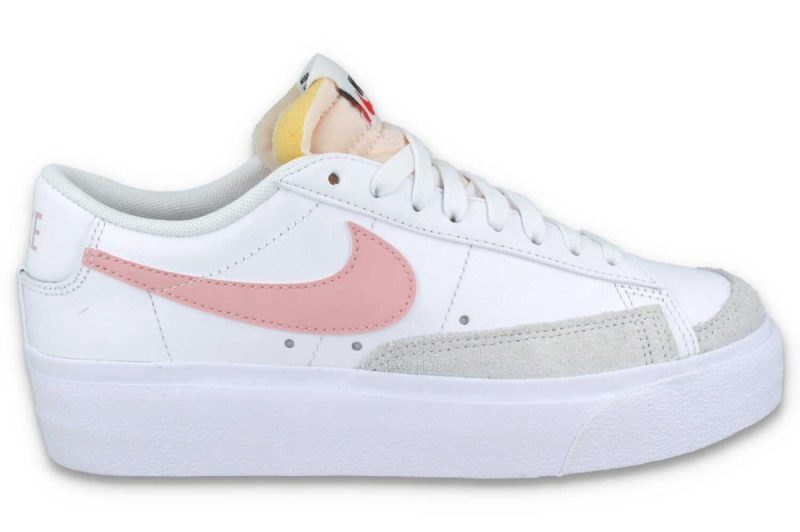 nike w blazer low platform weiss pink dj0292 103 01