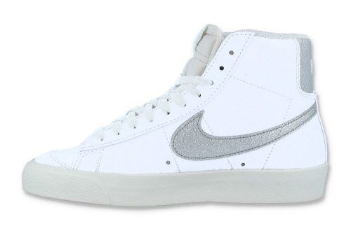 nike w blazer mid 77 ess weiss dq7574 100 3