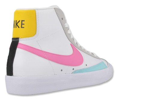 nike w blazer mid 77 weiss multi da4295 100 3