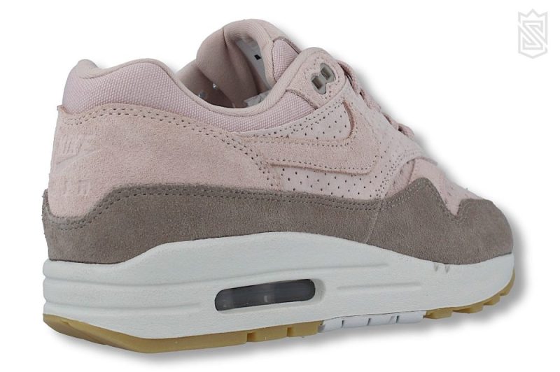 nike wmns air max 1 beige 454476 208 3