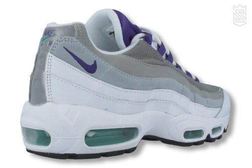 nike wmns air max 95 grape 307960 109 3