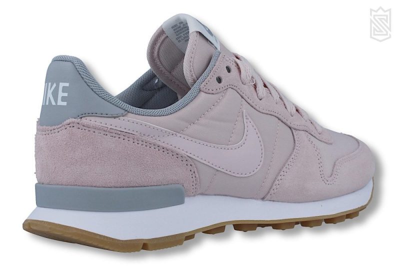 nike wmns internationalist rosa 828407 612 3