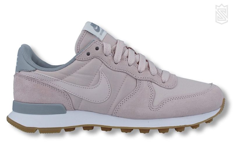 nike wmns internationalist rosa 828407 612