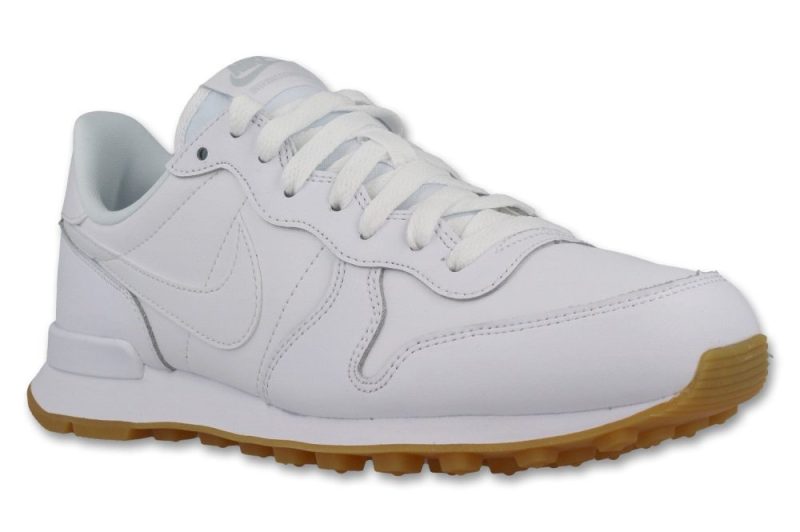 nike wmns internationalist weiss 828407 103 1