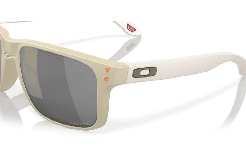 oakley holbrook latitude collection beige oo9102 y155 6