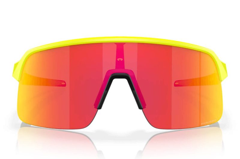 oakley sutro lite inner spark collection volt oo9463 6739 6