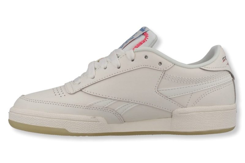 reebok club c 85 revenge weiss is a mens world creme dv7359 2