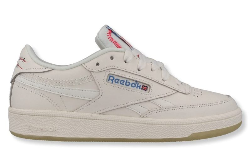 reebok club c 85 revenge weiss is a mens world creme dv7359