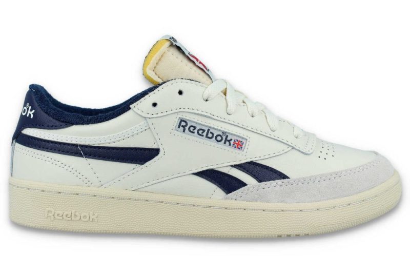 reebok club c revenge vintage weiss blau gw7262 01