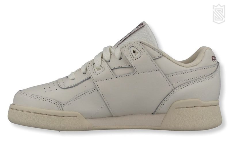 reebok workout lo creme dv3734 2